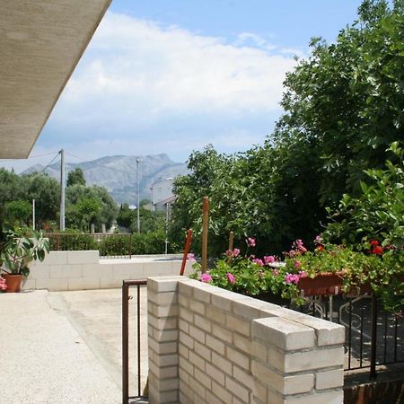 Apartments By The Sea Duce, Omis - 2731 Dugi Rat Zewnętrze zdjęcie