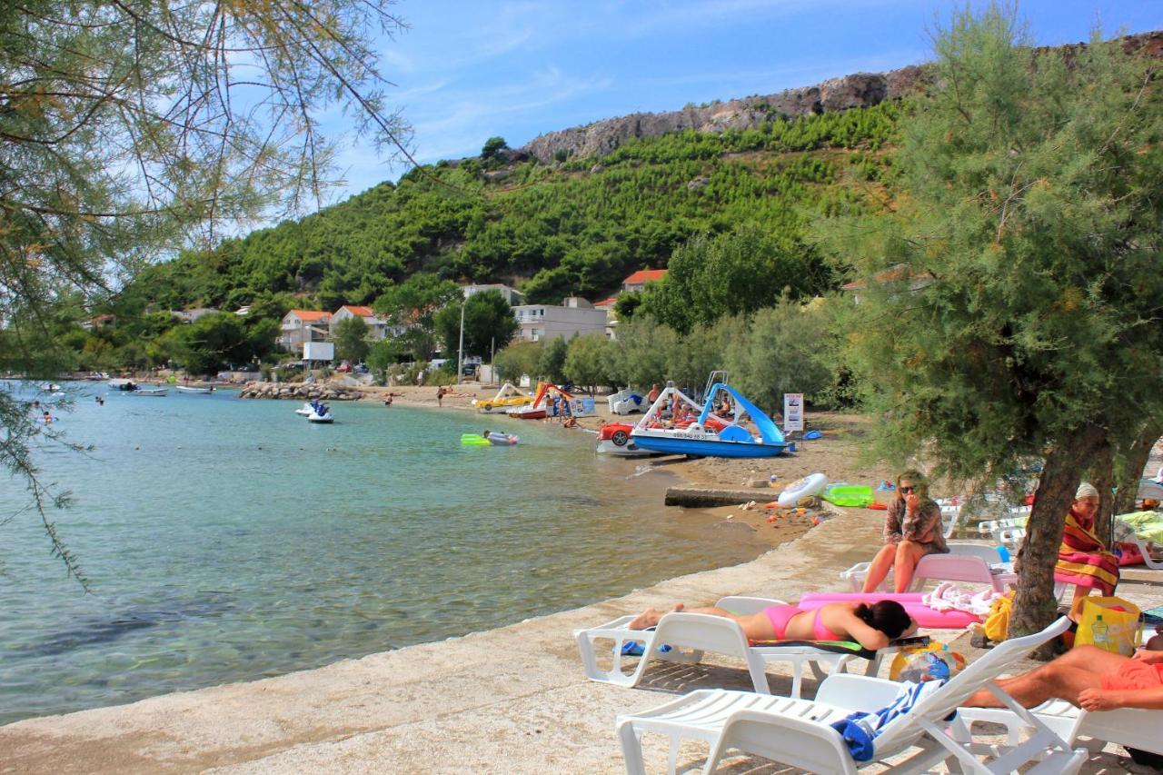 Apartments By The Sea Duce, Omis - 2731 Dugi Rat Zewnętrze zdjęcie