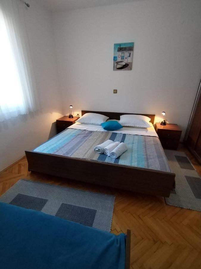 Apartments By The Sea Duce, Omis - 2731 Dugi Rat Zewnętrze zdjęcie
