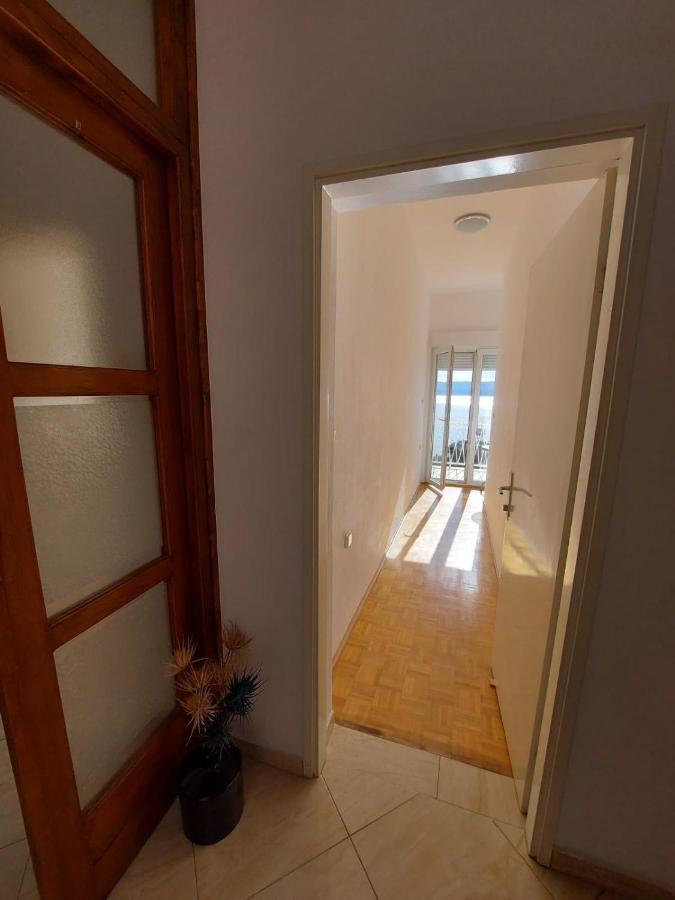 Apartments By The Sea Duce, Omis - 2731 Dugi Rat Zewnętrze zdjęcie